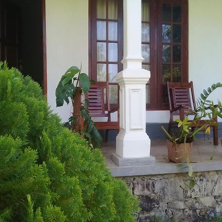 Niyuni Villas Bentota Bagian luar foto