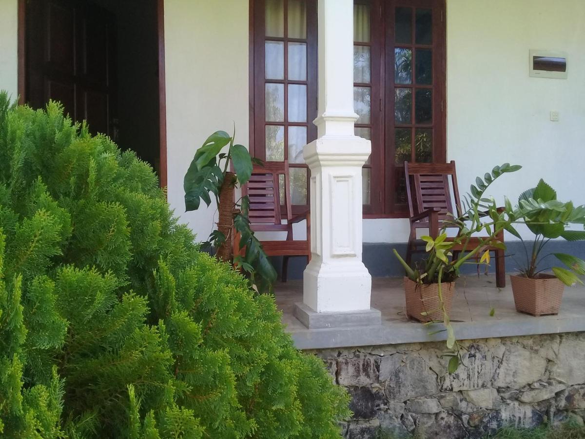 Niyuni Villas Bentota Bagian luar foto
