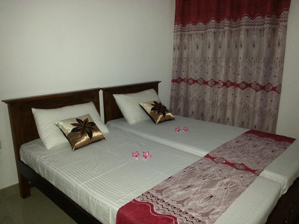 Niyuni Villas Bentota Bagian luar foto