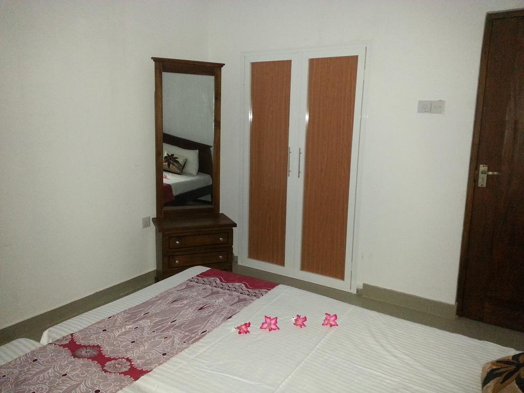 Niyuni Villas Bentota Bagian luar foto